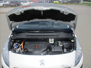 Peugeot 3008 2,0 Hybrid 4x4 Allure Pan 2015
