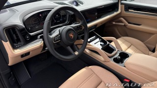 Porsche Cayenne E-Hybrid 2025