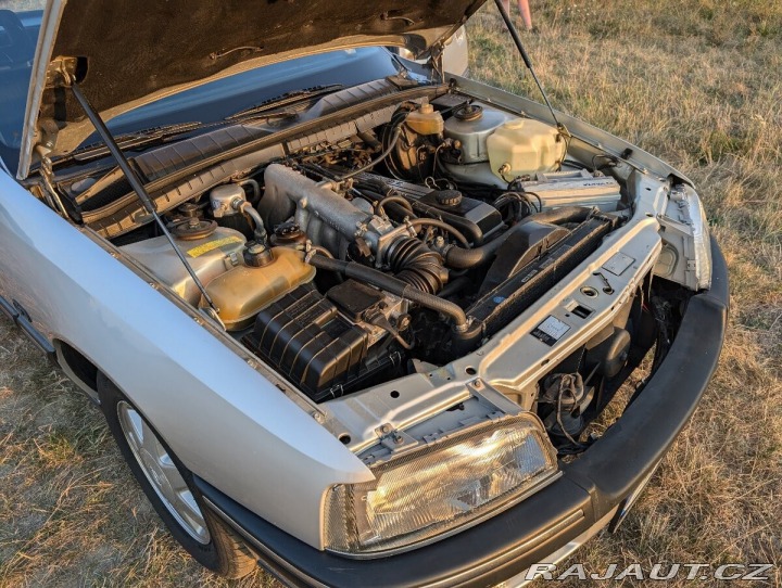 Opel Ostatní modely Senator 3,0 Automat 115kW, po r 1987