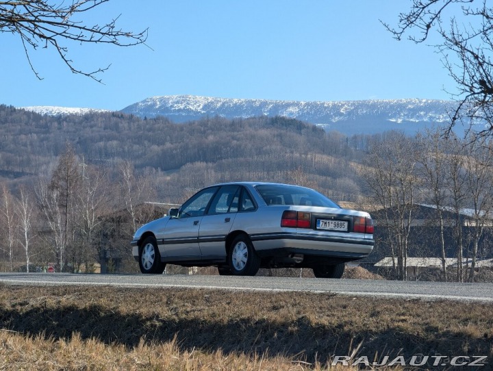 Opel Ostatní modely Senator 3,0 Automat 115kW, po r 1987