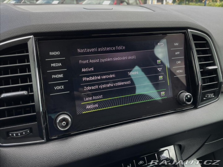 Škoda Karoq 1,6 TDI 85 kW D.Klima*ACC 2020