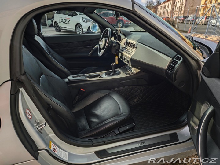 BMW Z4 3.0i Roadster Hardtop 170 2004