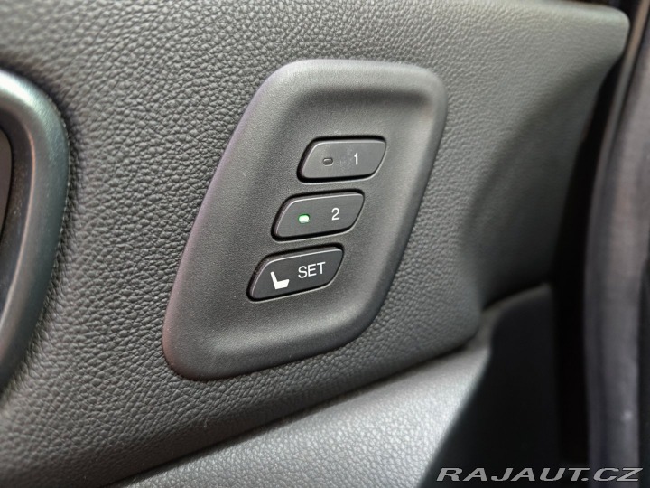 Honda CR-V 2.2 i-DTEC Executive 4WD 2013