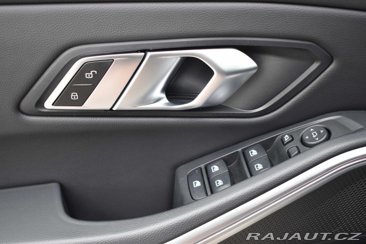 BMW 3 320d xDrive LUXURY*DPH*ČR 2022