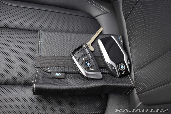 BMW 3 320d xDrive LUXURY*DPH*ČR 2022