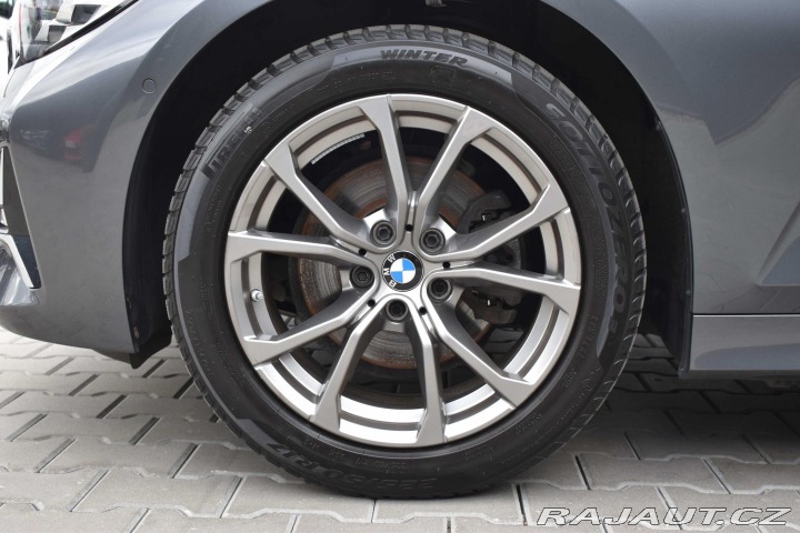 BMW 3 320d xDrive LUXURY*DPH*ČR 2022