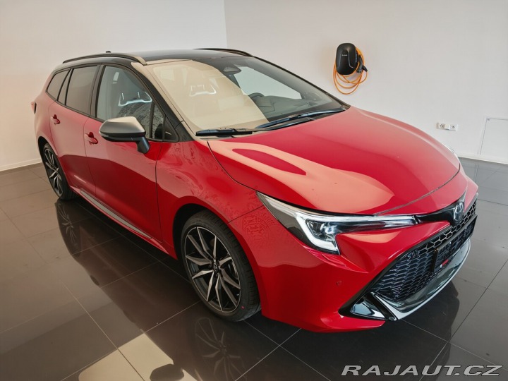 Toyota Corolla 2,0 Hybrid e-CVT TS GR SP 2025