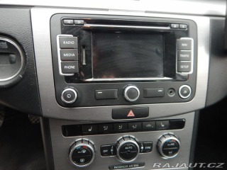 Volkswagen Passat 2.0 TDI, NAVI, DIGIKLIMA 2014