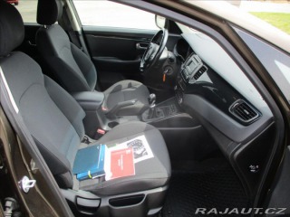 Kia Carens 1,6 GDi 99kw CZauto 1 maj 2014