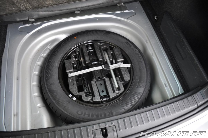 Škoda Octavia 2,0TDI STYLE DSG REZERVAC 2020