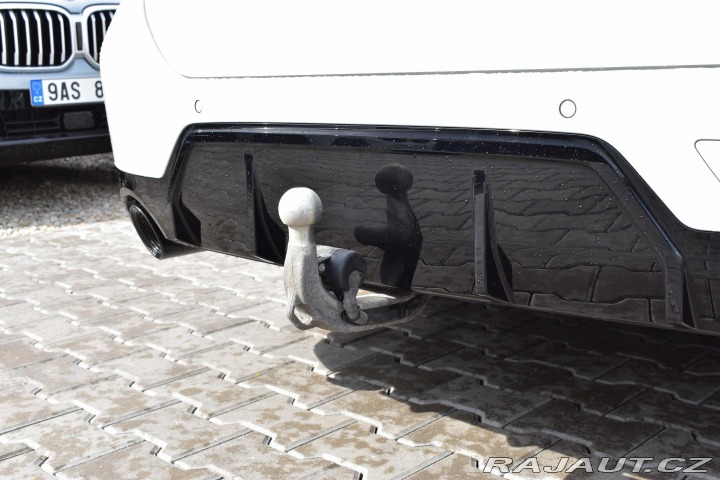 BMW 3 320d xD REZERVACE 2022