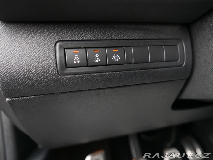 Peugeot 308 1,6THP GTi 200kW Panorama 2018