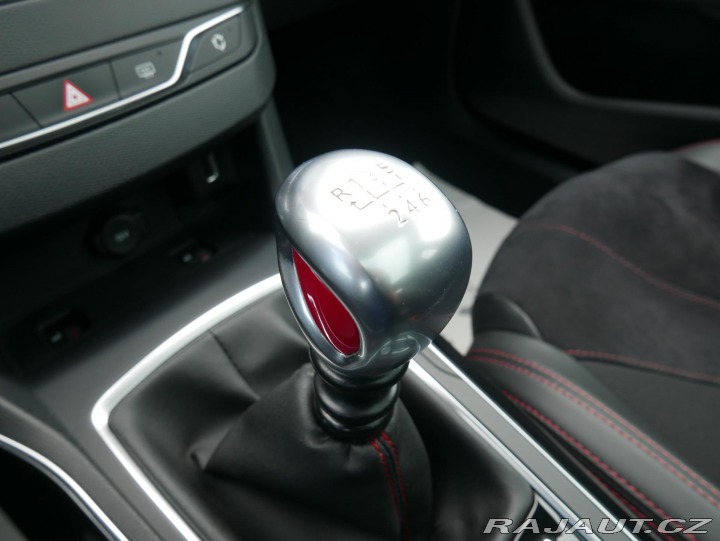 Peugeot 308 1,6THP GTi 200kW Panorama 2018