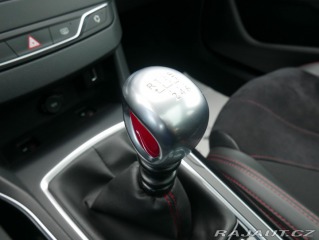 Peugeot 308 1,6THP GTi 200kW Panorama 2018