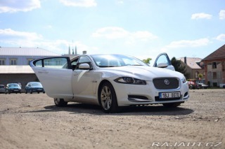 Jaguar XF  2014