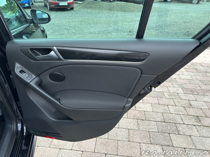 Volkswagen Golf GTI 2,0TSI 155kW DSG SERV 2009
