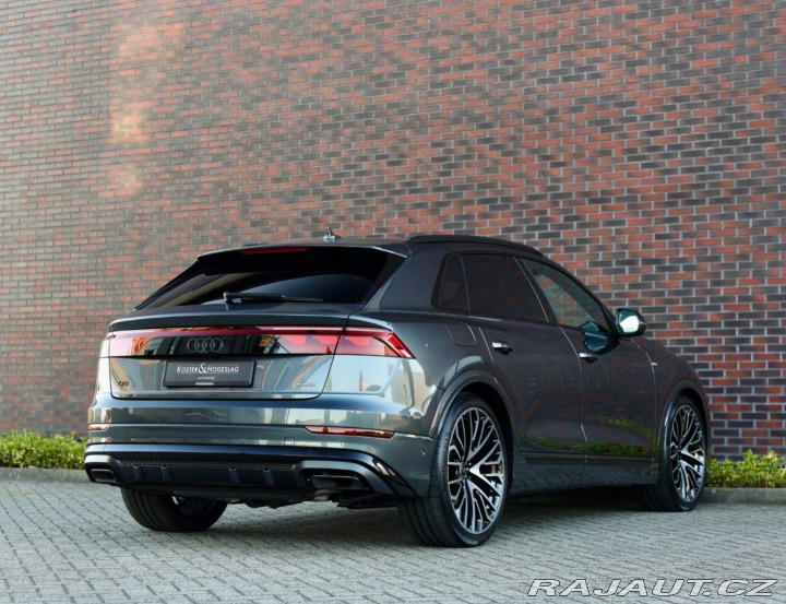 Audi Q8 60 TFSIe Quattro *Nové!* 2025