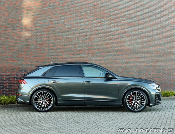 Audi Q8 60 TFSIe Quattro *Nové!* 2025