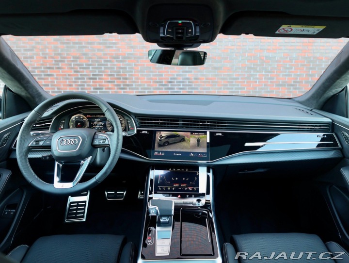 Audi Q8 60 TFSIe Quattro *Nové!* 2025