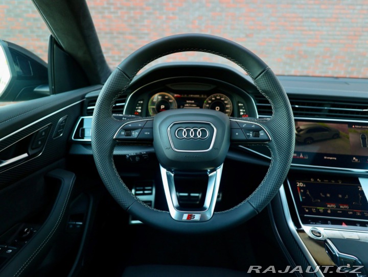 Audi Q8 60 TFSIe Quattro *Nové!* 2025