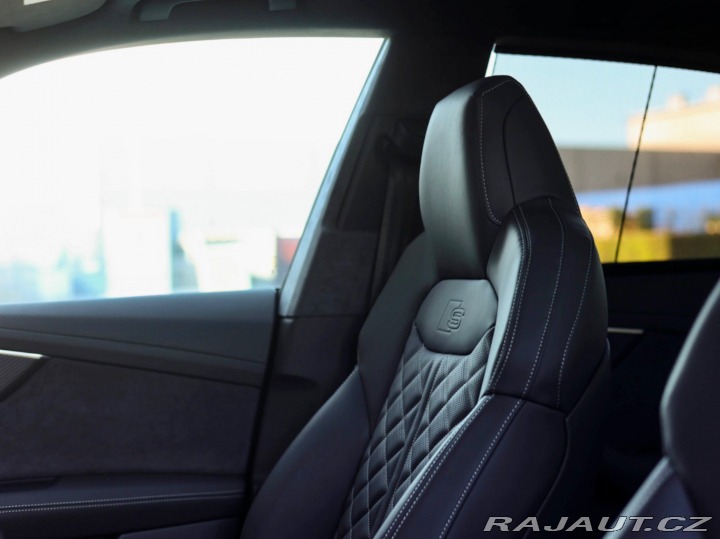 Audi Q8 60 TFSIe Quattro *Nové!* 2025