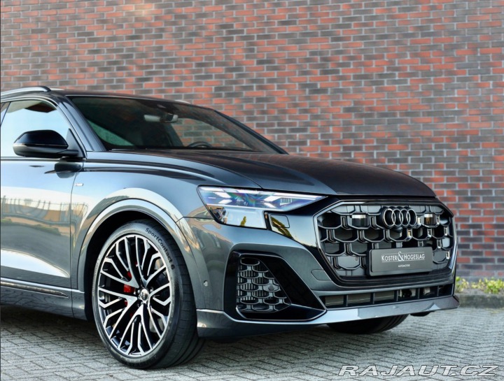 Audi Q8 60 TFSIe Quattro *Nové!* 2025