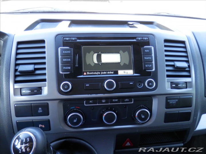Volkswagen Multivan 2,0 TDi 103kW 7.míst 4Mot 2012