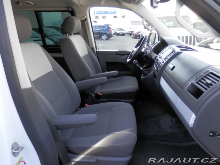 Volkswagen Multivan 2,0 TDi 103kW 7.míst 4Mot 2012
