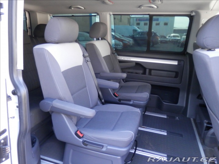 Volkswagen Multivan 2,0 TDi 103kW 7.míst 4Mot 2012