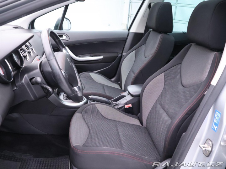 Peugeot 308 1,6 HDi CZ Sportium 7-Mís 2012