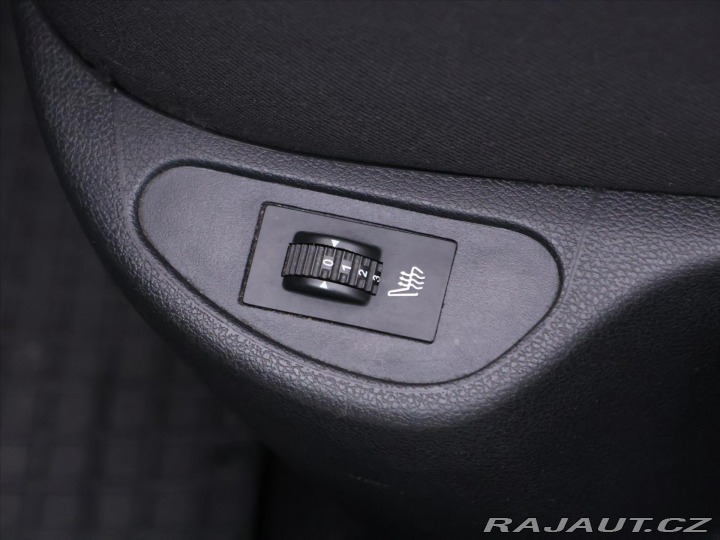 Peugeot 308 1,6 HDi CZ Sportium 7-Mís 2012