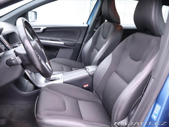 Volvo XC60 2,4 D4 140kW AWD Xenon Na 2017