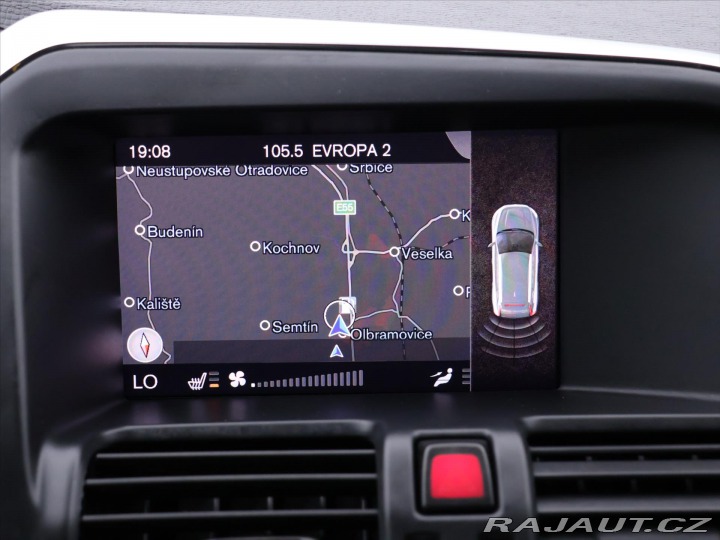 Volvo XC60 2,4 D4 140kW AWD Xenon Na 2017