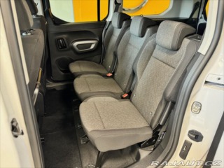 Opel Combo 1.5 Elegance Plus L2H1 AT 2024