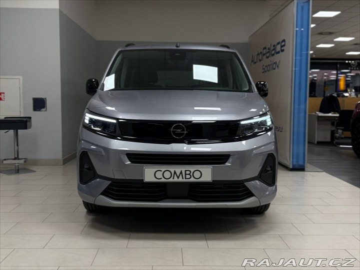 Opel Combo 1.5 Elegance Plus L2H1 2024