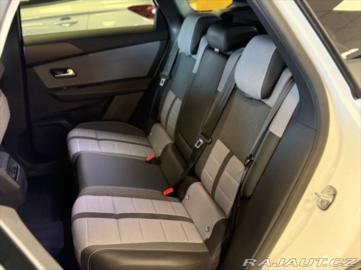Opel Grandland 1.2 GS 1.2 TURBO 100 kW e 2025