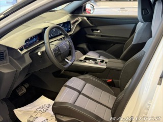 Opel Grandland 1.2 GS 1.2 TURBO 100 kW e 2025