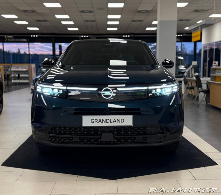 Opel Grandland 1.2 GS 1.2 TURBO 100 kW e 2025