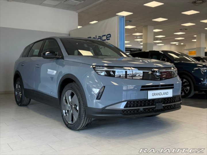 Opel Grandland 1.2 Edition 1.2 TURBO 100 2025
