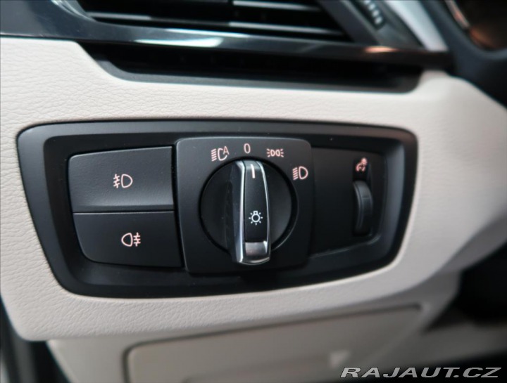 BMW X1 2,0 xDrive 18d AUT 2018