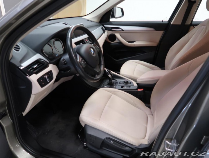 BMW X1 2,0 xDrive 18d AUT 2018