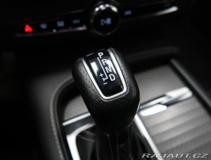 Volvo V90 2,0 D5 AUT AWD R-Design P 2019