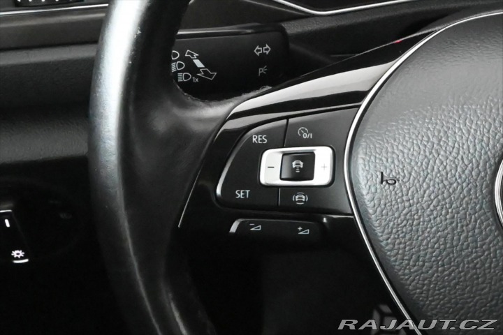 Volkswagen T-Roc 1,5 TSi 110kW *Style* Zár 2019