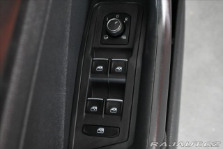 Volkswagen T-Roc 1,5 TSi 110kW *Style* Zár 2019