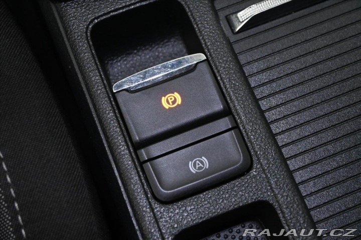 Škoda Octavia 2,0 TDi 110kW DSG *Ambiti 2021