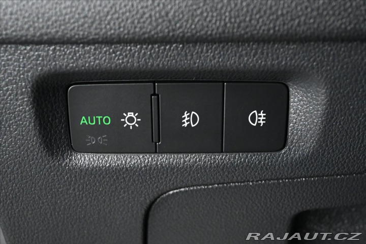 Škoda Octavia 2,0 TDi 110kW DSG *Ambiti 2021