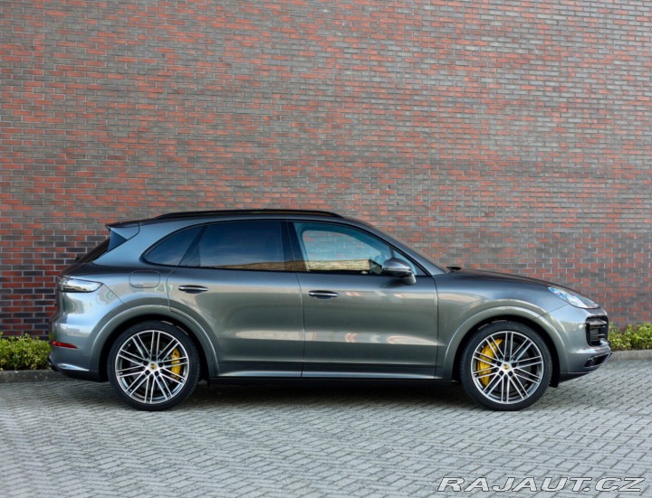 Porsche Cayenne 3.0 V6 340KW, E-Hybrid * 2020