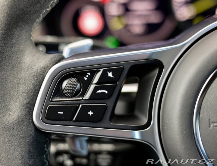 Porsche Cayenne 3.0 V6 340KW, E-Hybrid * 2020