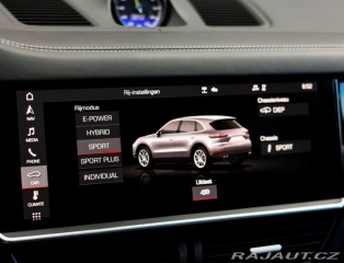 Porsche Cayenne 3.0 V6 340KW, E-Hybrid * 2020