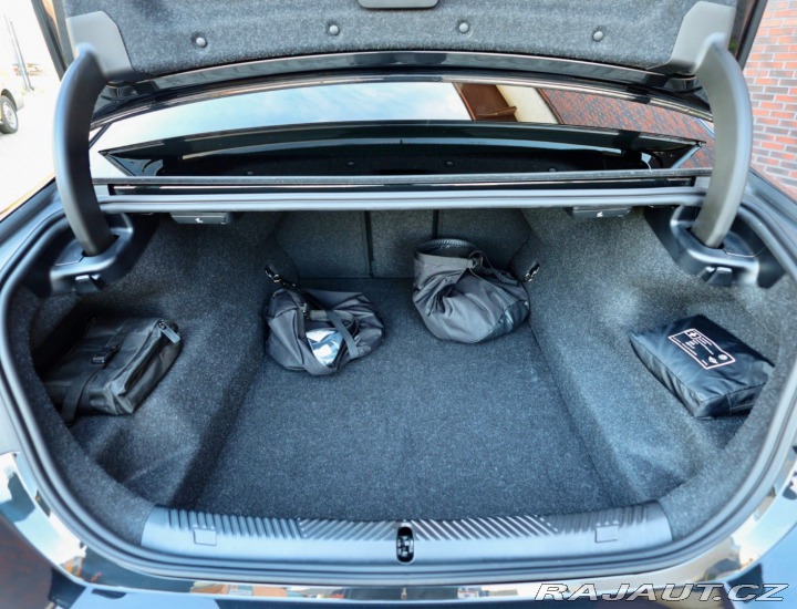 BMW M5 xDrive *M-Performance*Ťa 2024